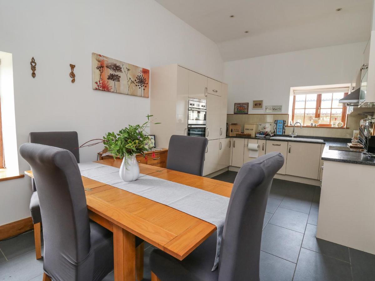 Yr Hen Llaethdy Villa Troedyraur Dış mekan fotoğraf