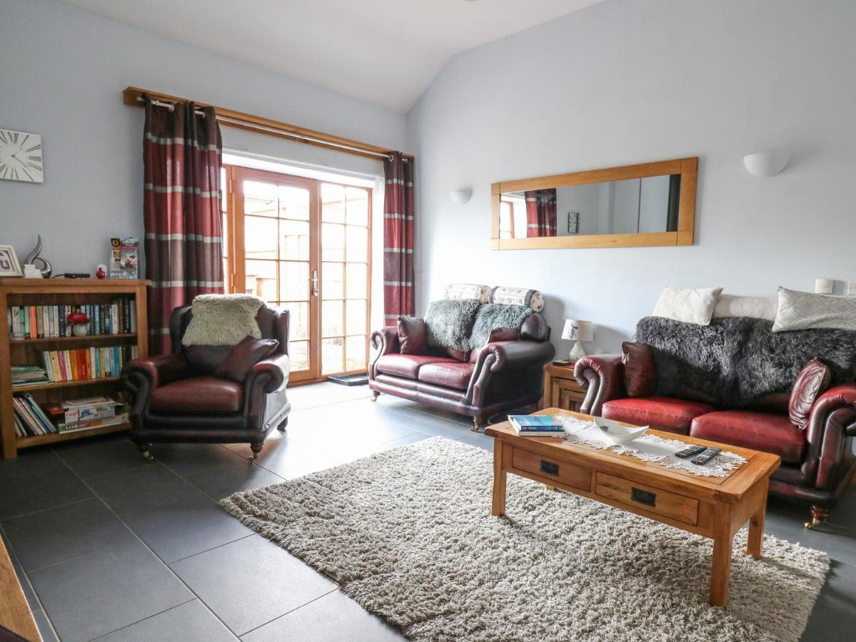 Yr Hen Llaethdy Villa Troedyraur Dış mekan fotoğraf