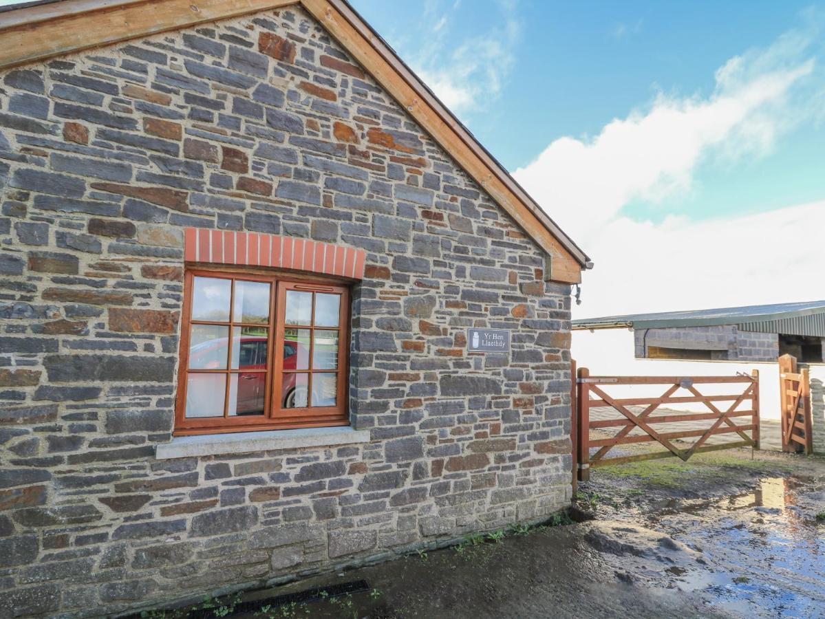 Yr Hen Llaethdy Villa Troedyraur Dış mekan fotoğraf